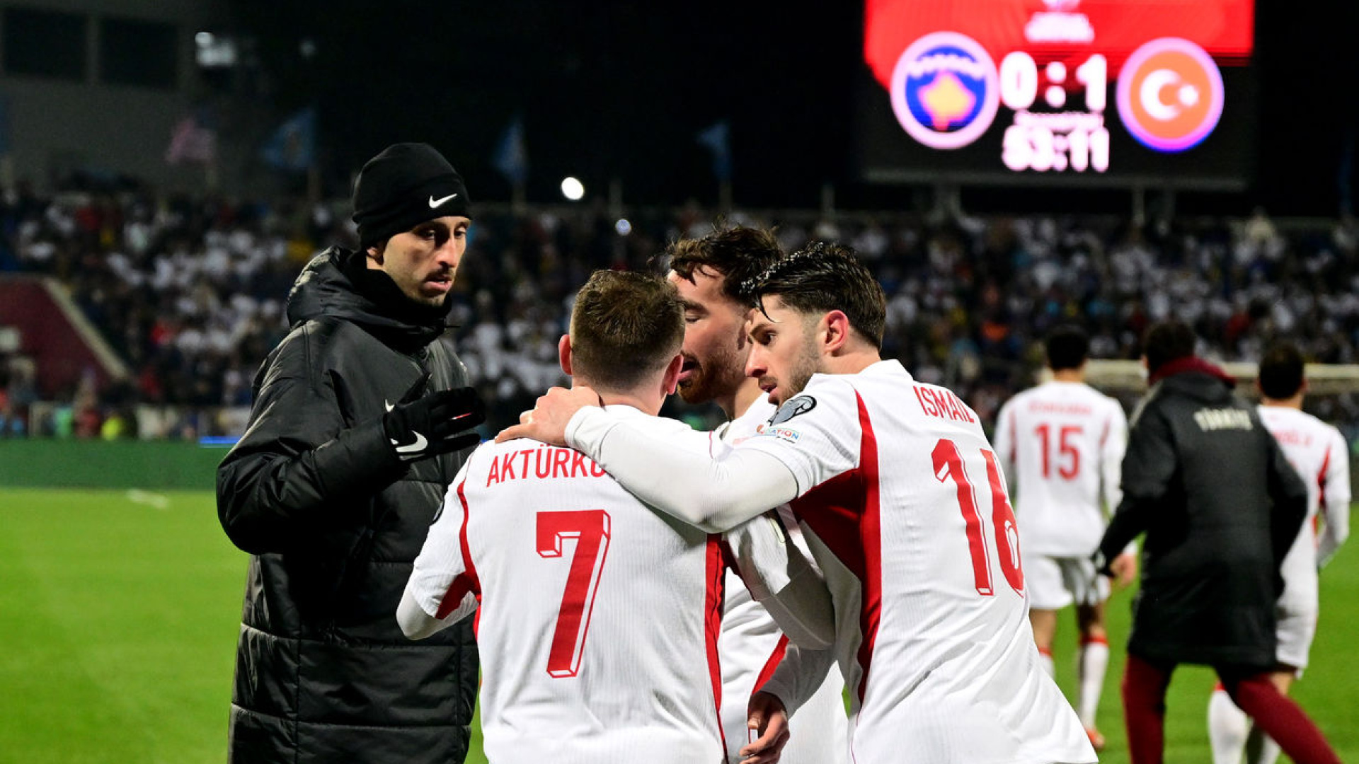 Bizim Çocuklar Dünya Kupası'na Gidiyor! Tarihi Zafer Futbol Camiasında Nasıl Yorumlandı?