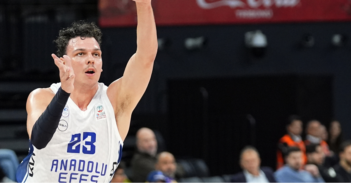 Anadolu Efes ve Maccabi Rapyd EuroLeague'dekarşılaştı