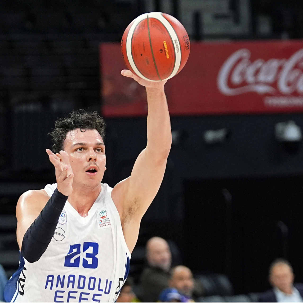 Anadolu Efes, Maccabi Rapyd deplasmanında!