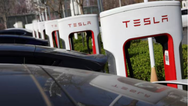 Tesla’da teslimat beklentisi zayıfladı