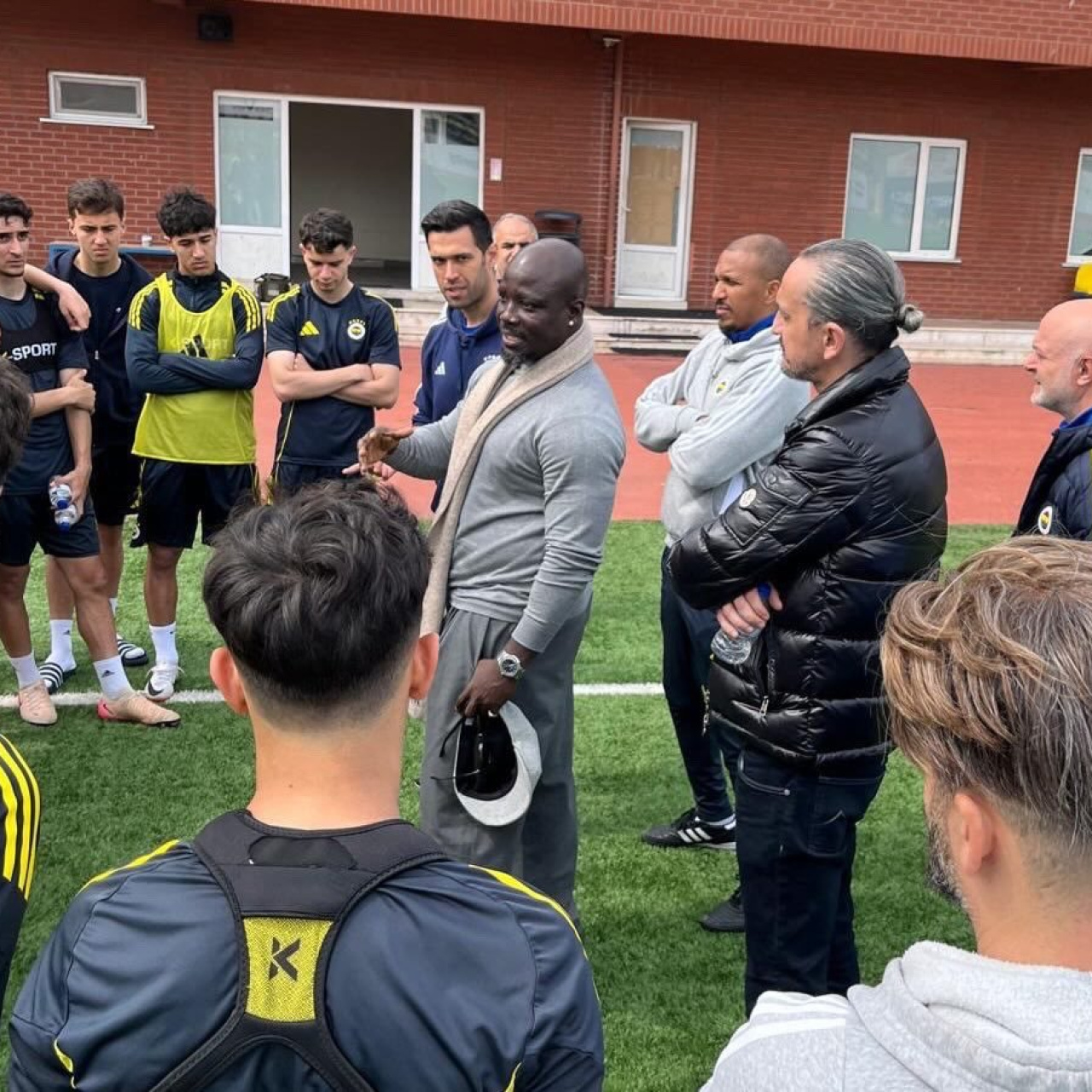 Appiah'tan Fenerbahçe'ye ziyaret!