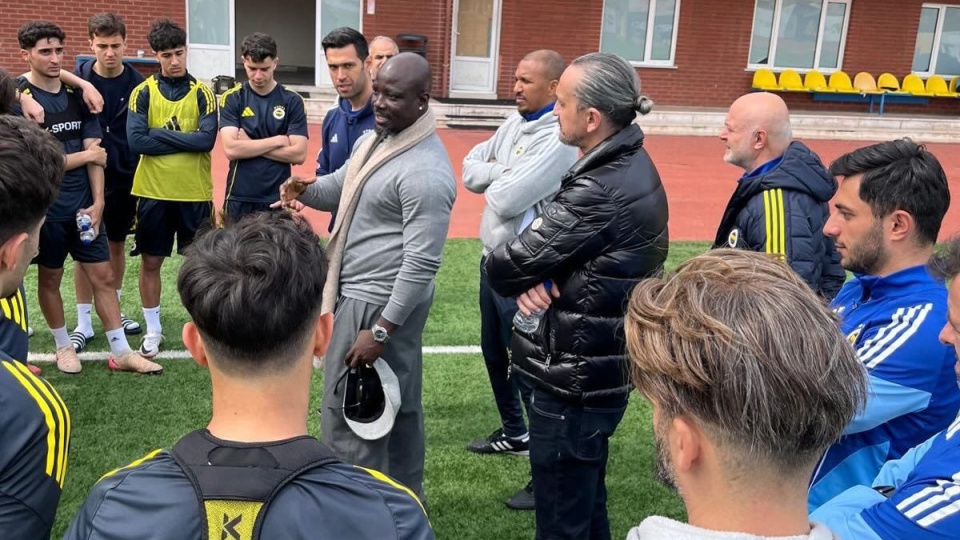 Appiah'tan Fenerbahçe'ye ziyaret!