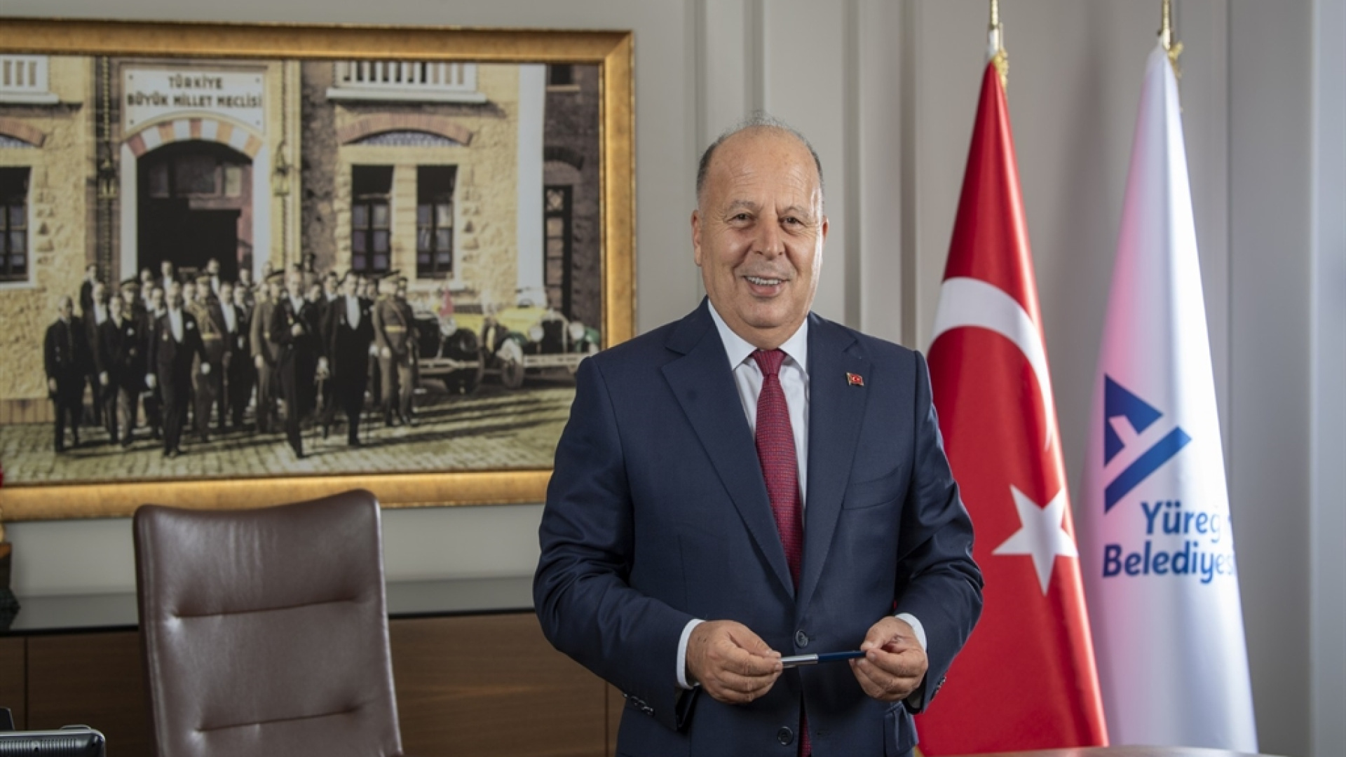 Adana'daki Rüşvet ve Sahtecilik Davasında Karar Ertelendi