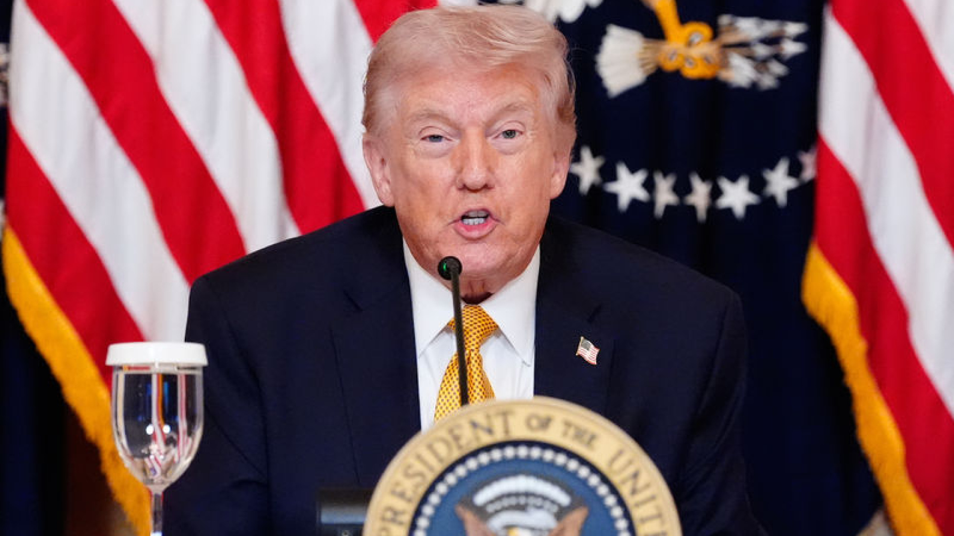 Trump'tan İran Açıklaması: 'Birkaç Vuruş Daha Gerekiyor'