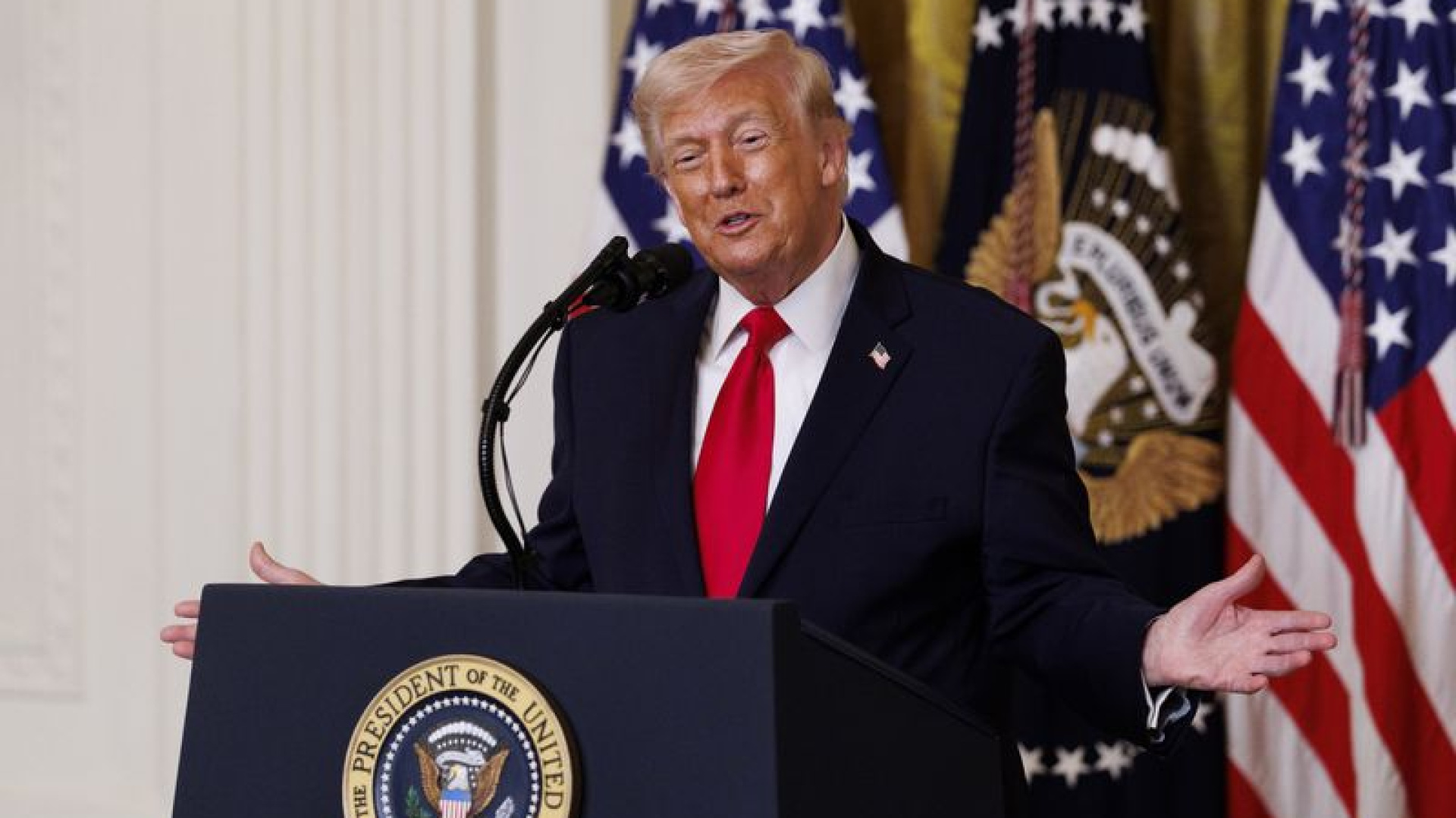 Trump'tan İran'a Sert Uyarı: 'Çok Yakında Çok Sert Darbe İndireceğiz'