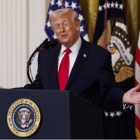 "İran'a çok sert bir darbe indireceğiz"