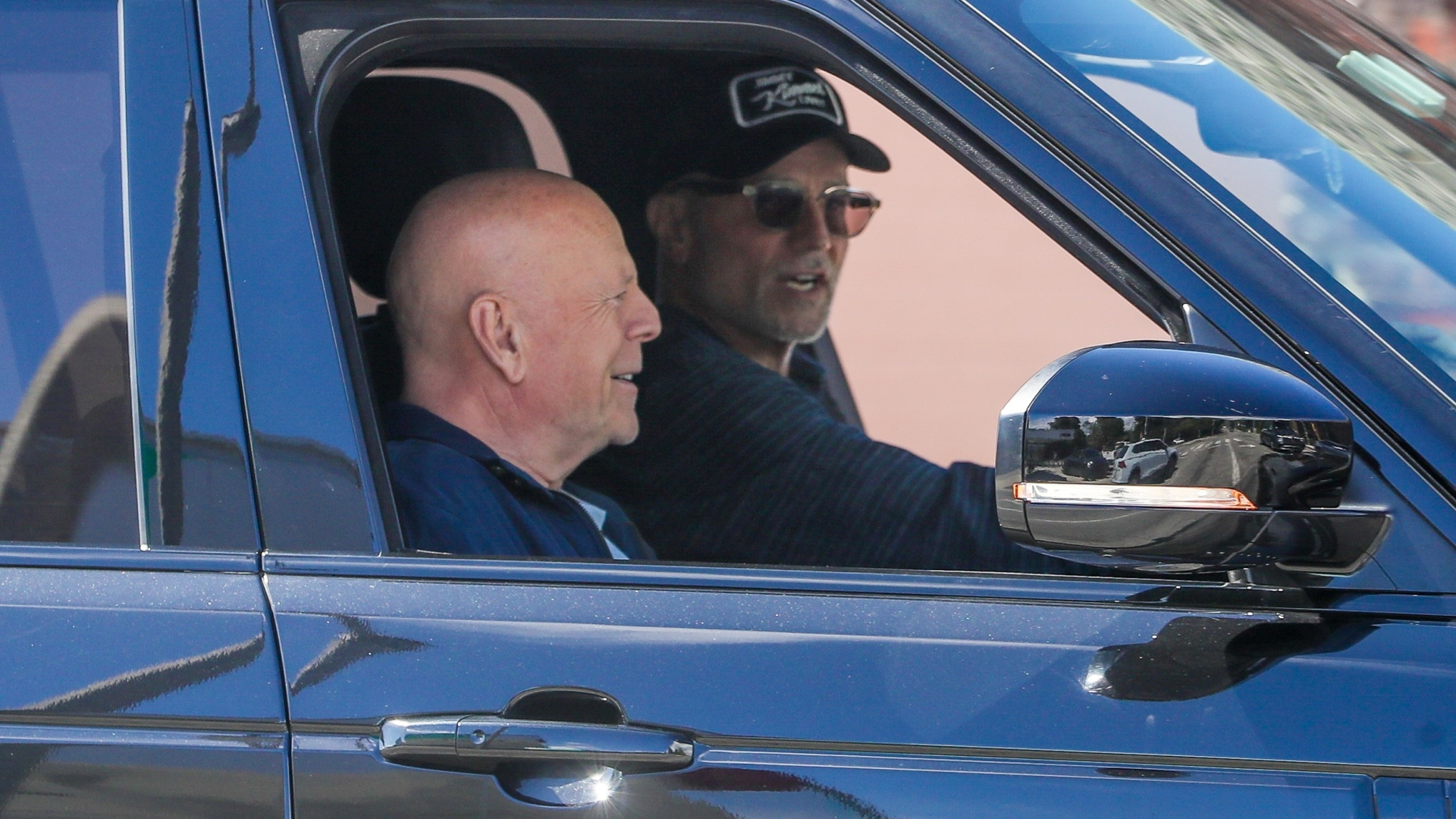 Bruce Willis Frontotemporal Demansla Mücadele Ederken Neşeli Halleriyle Görüntülendi
