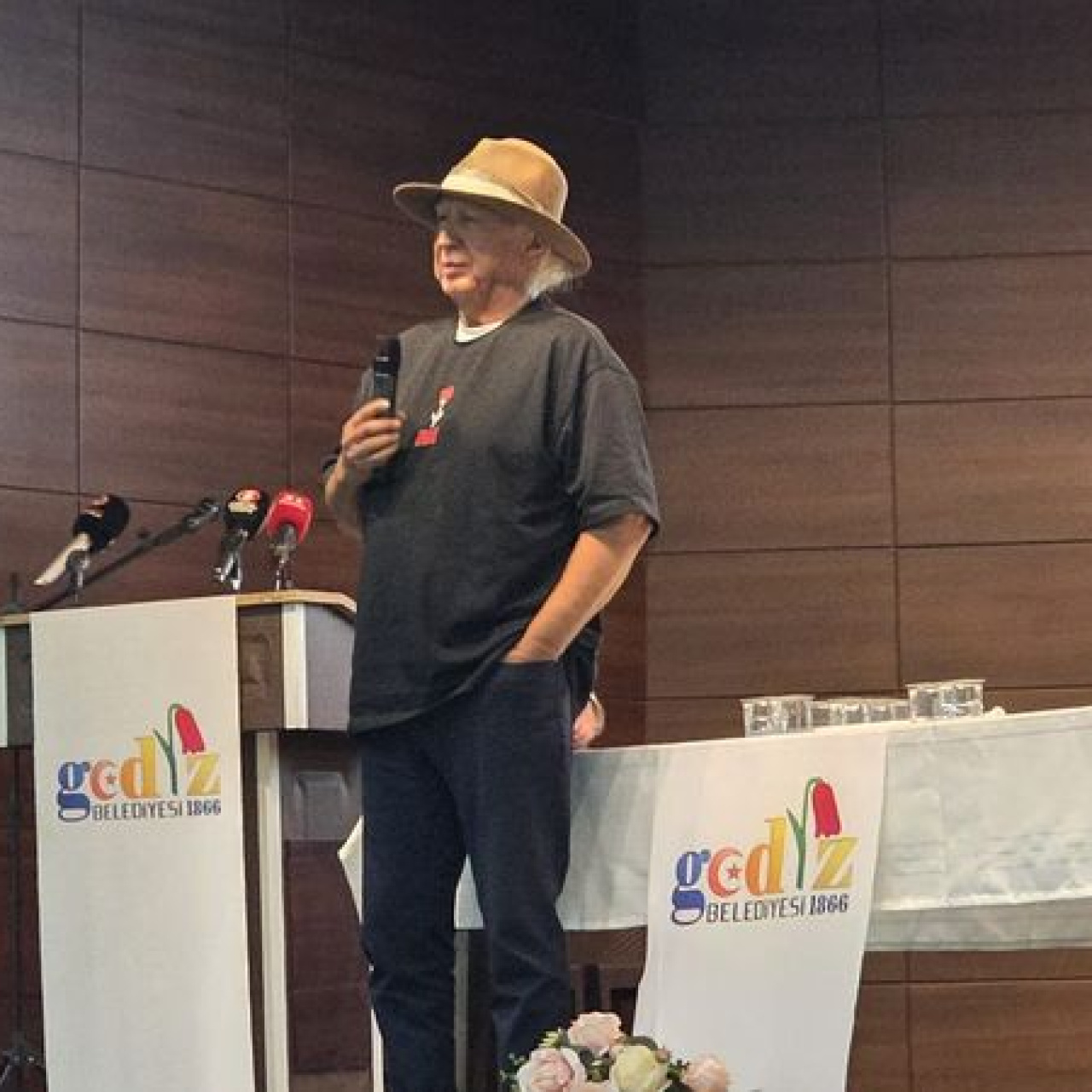 Prof. Dr. Üşümezsoy'dan çarpıcı açıklamalar: Hiçbiri Sındırgı'yı bilmiyordu!