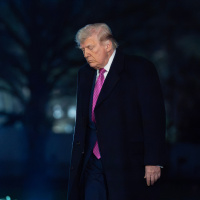 Trump ABD'yi NATO'dan çıkarabilir mi?