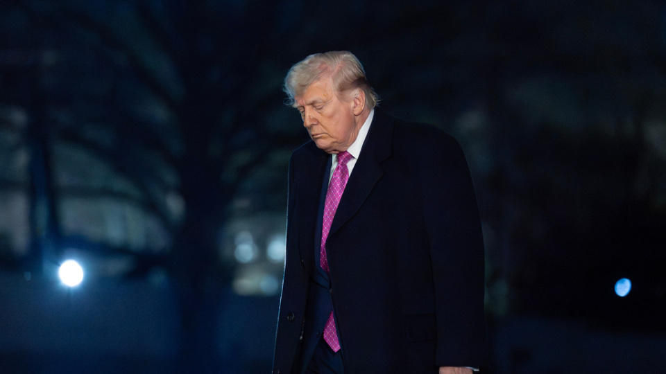 Trump ABD'yi NATO'dan çıkarabilir mi?