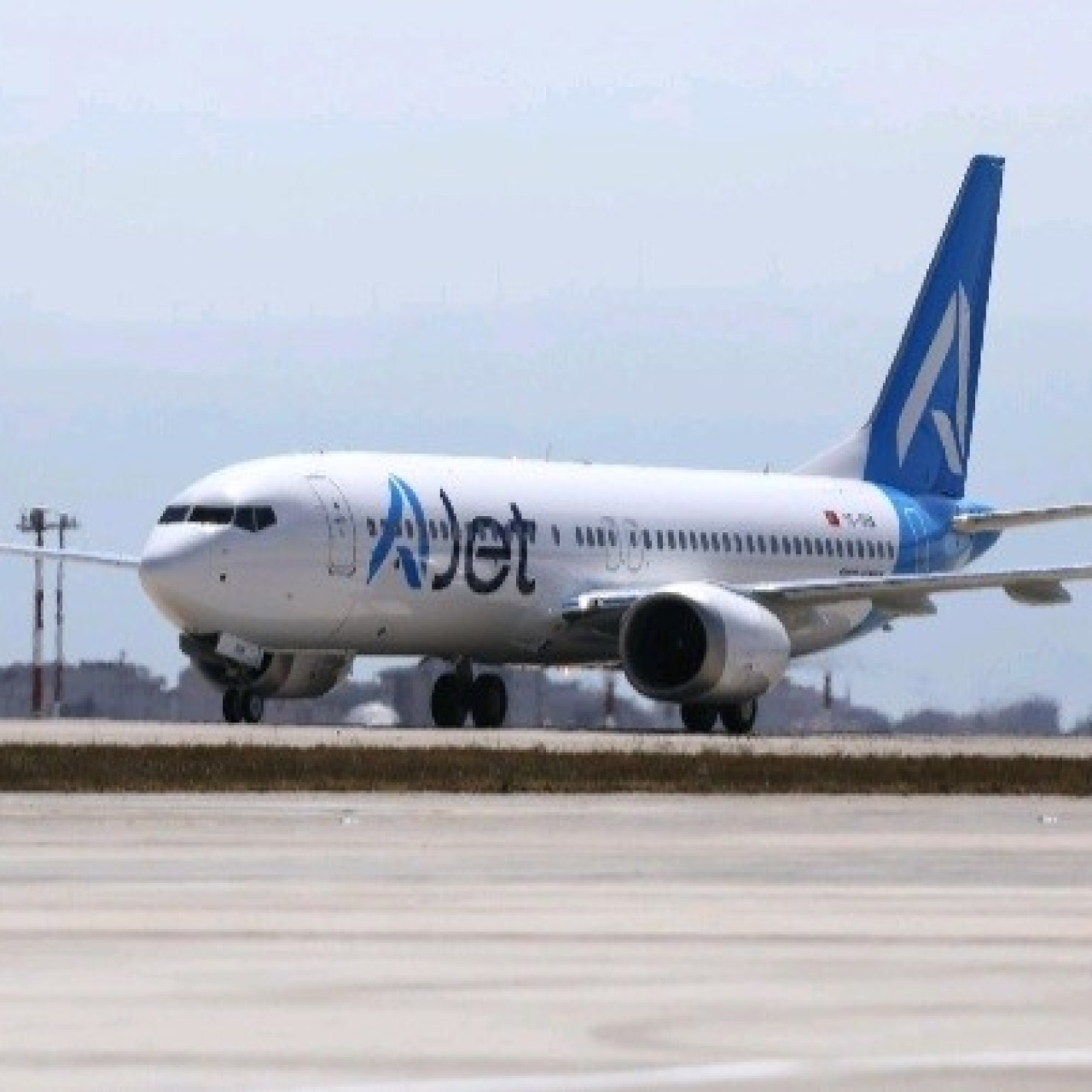 "Uçakta bomba" şakasına 4 yıl hapis