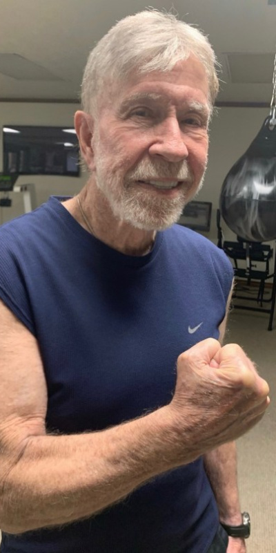 Chuck Norris'in ailesi öfkeli