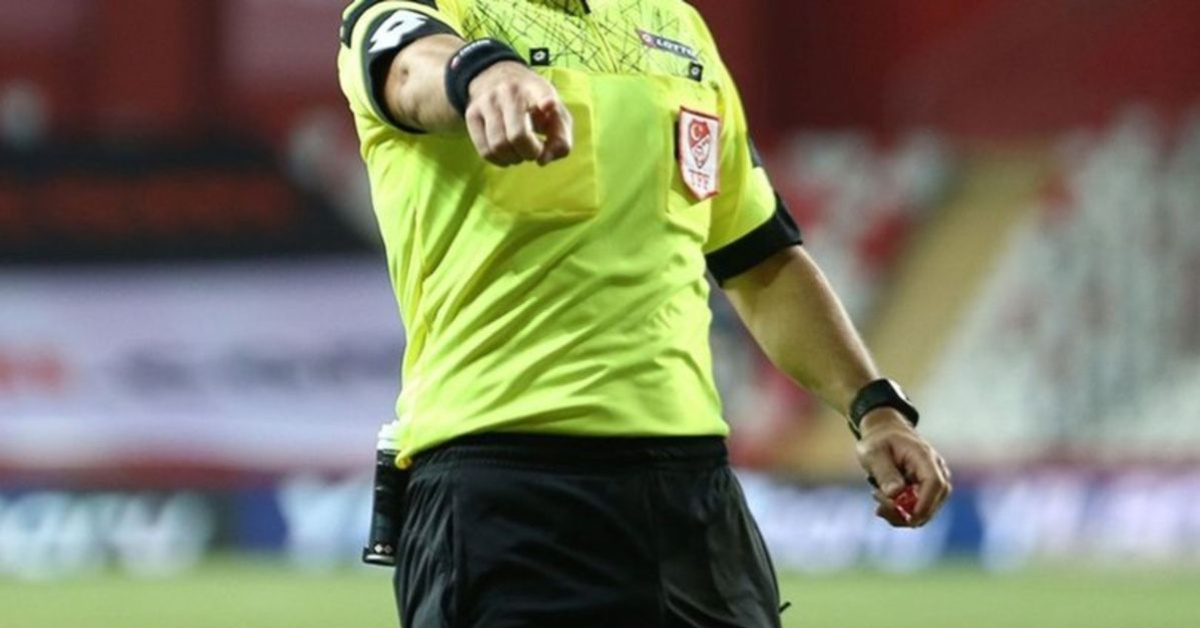 Trabzonspor-Galatasaray ve Fenerbahçe-Beşiktaş hakemleri belirlendi