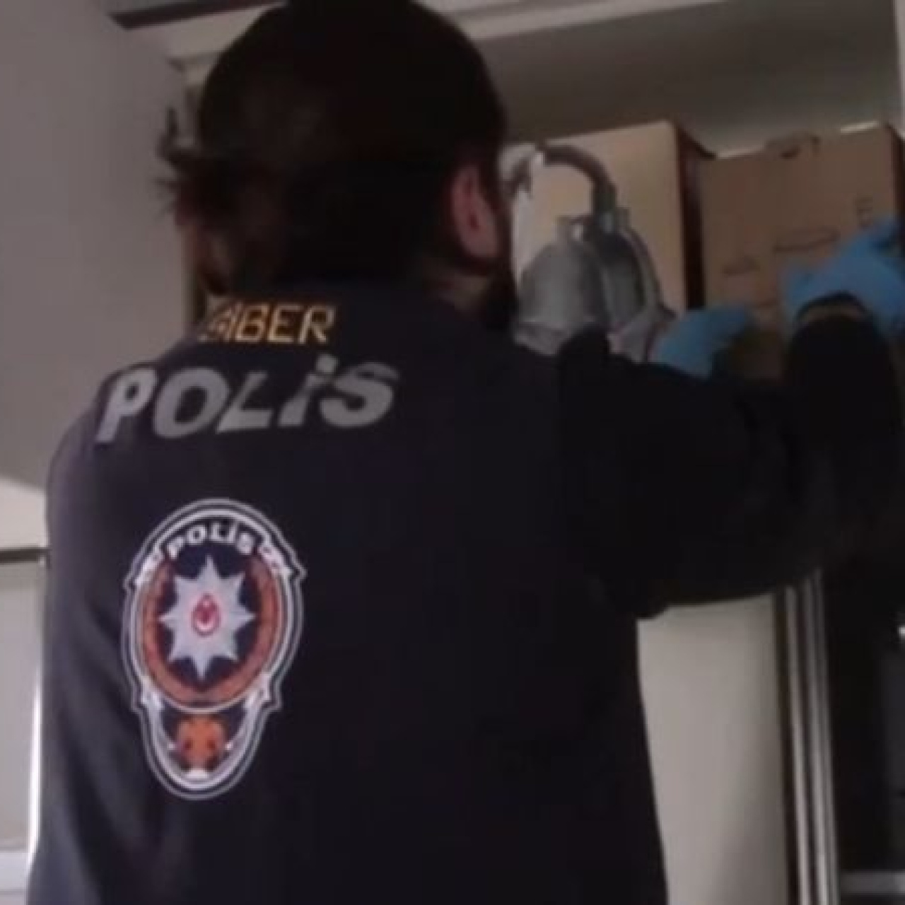 Siber suç operasyonu: 95 gözaltı 