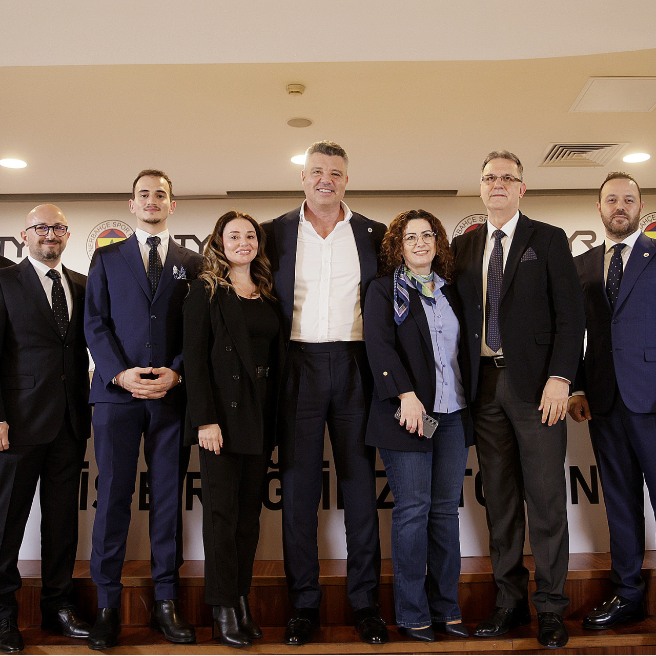 Fenerbahçe Yüzme ile İMES Spor güçlerini birleştirdi!