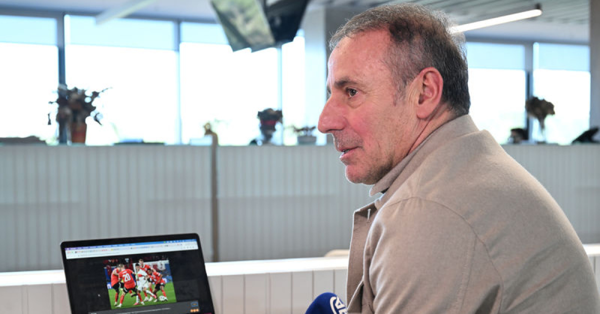 Abdullah Avcı'nın Milliyet Yılın Teknik Direktörü ve Futbol Takım