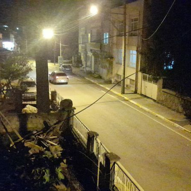 Sındırgı'da 4.2 büyüklüğünde deprem