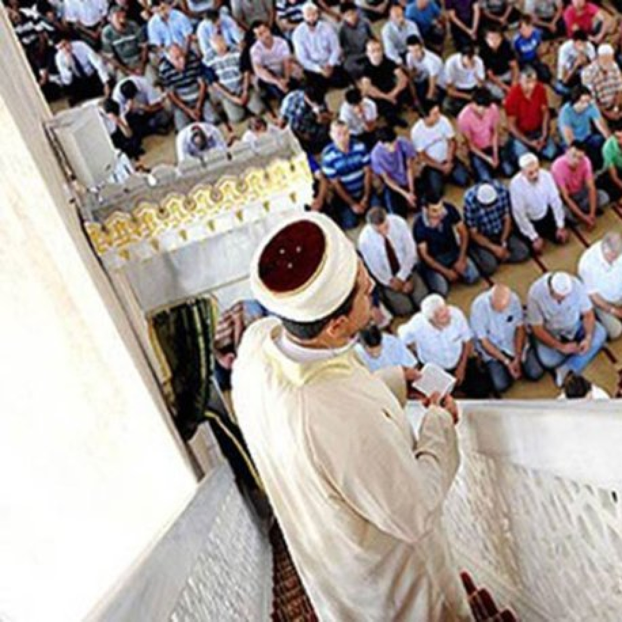 Cuma hutbesinin konusu