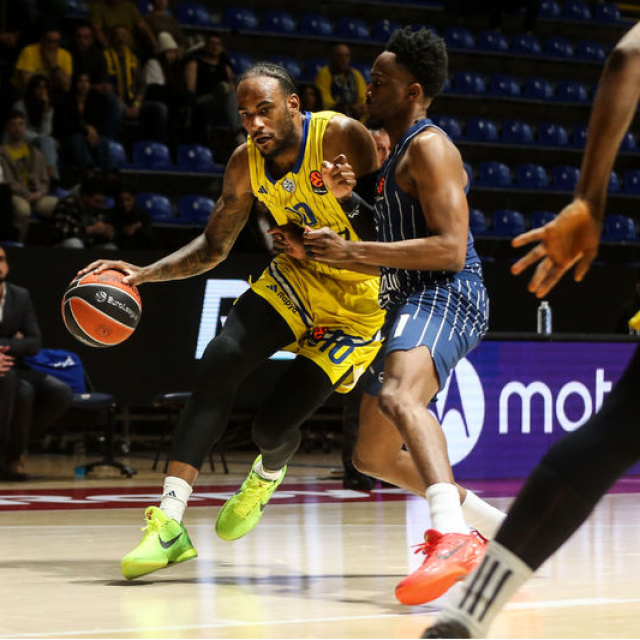 Anadolu Efes Sırbistan'da kayıp!