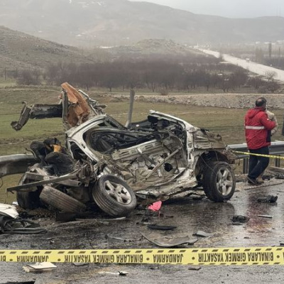 Malatya'da korkunç kaza! 3 ölü, 1 yaralı