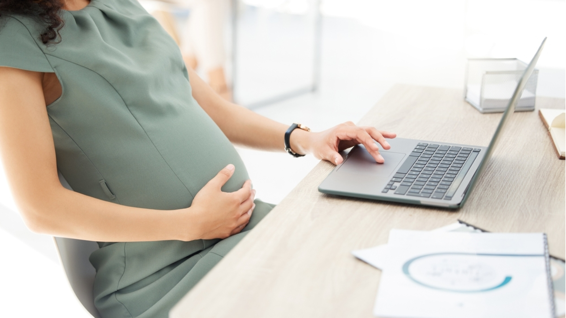 TBMM Komisyonu'ndan geçti: Doğum izni artıyor - İş-Yaşam Haberleri