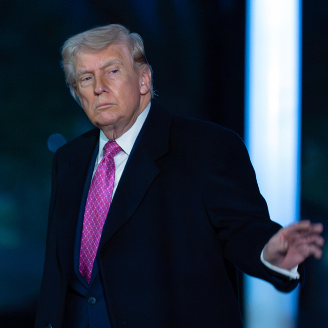 Trump kimleri görevden aldı?