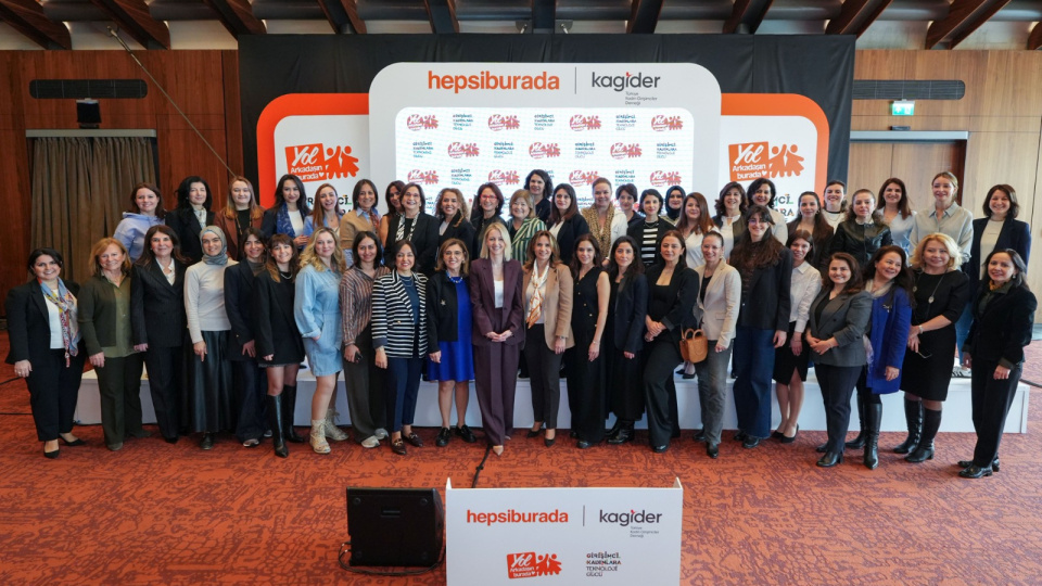 "Programın amacı girişimci kadınlara gerçek anlamda bir rekabet avantajı sağlayabilmek"