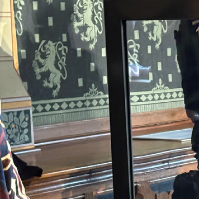 Paha biçilemez altın miğfer bulundu!