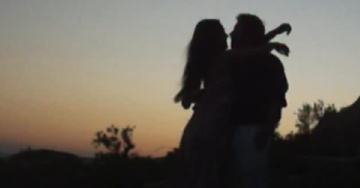 Murat Dalkılıç ve Özgü Kaya birlikte yıl dönümlerini kutladı