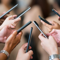 Sosyal medya uygulamalarına kimlikle giriş dönemi