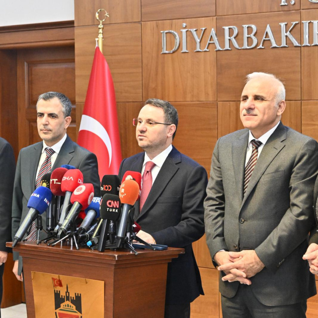 "Terörsüz Türkiye yolunu zorlayacağız"