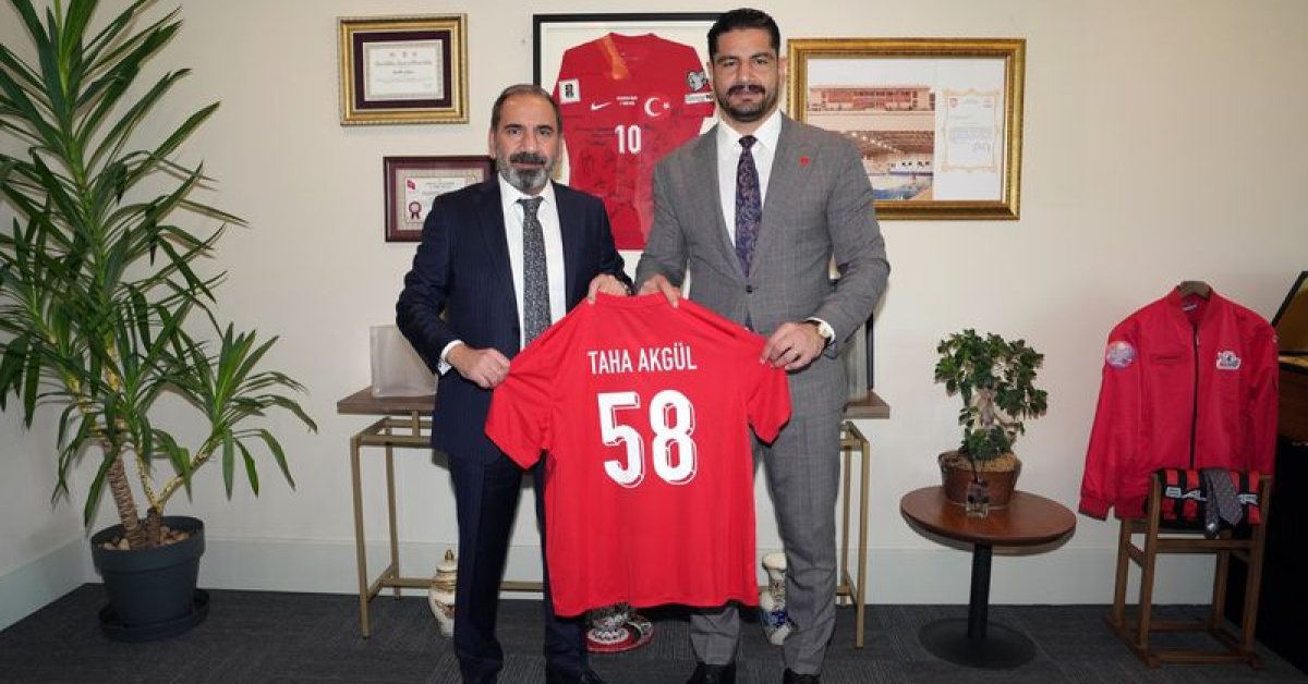 TGF Başkanı Taha Akgül TFF Başkan Vekilini Ziyaret Etti