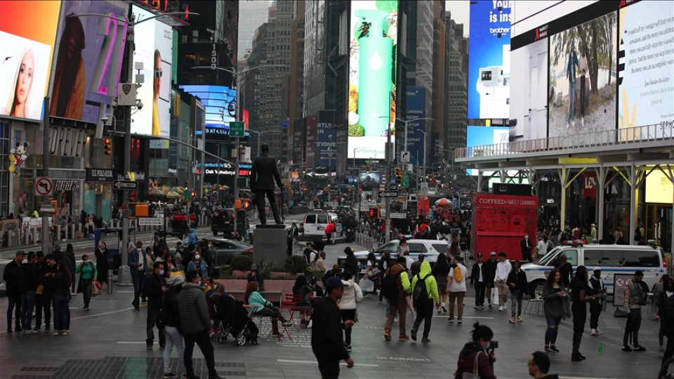 ABD'de tarım dışı istihdam beklentiyi aştı