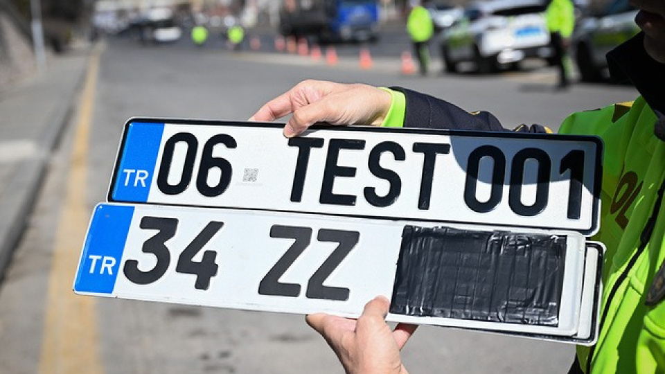 APP plakalarda denetim başladı