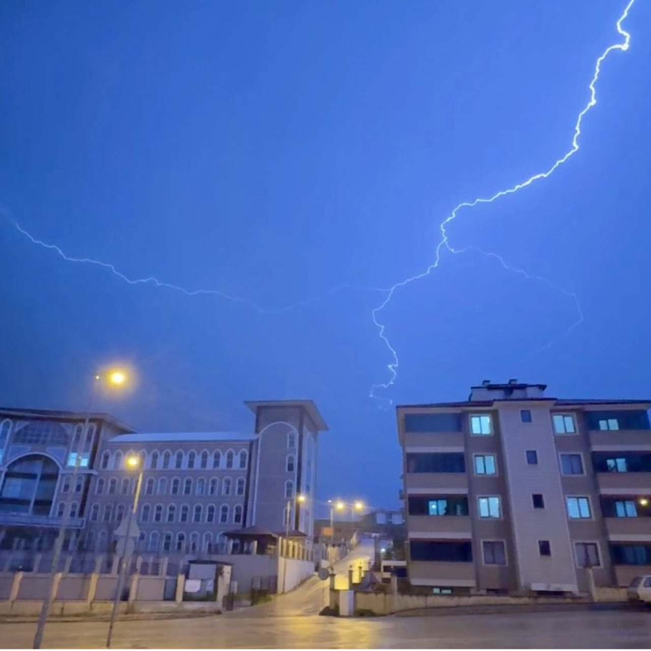 Bazı iller için "sarı" kodlu uyarı