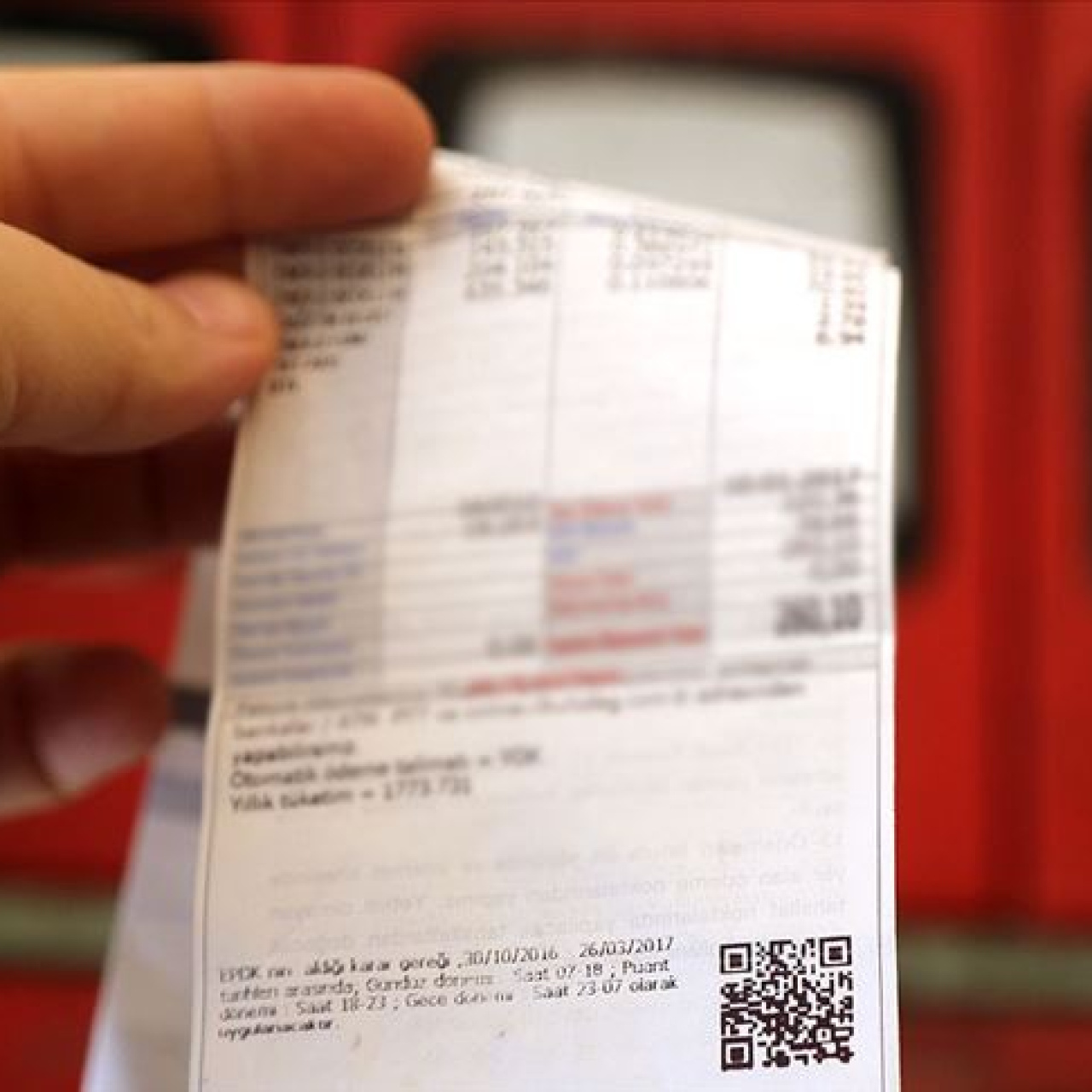 Elektrik ve doğal gaza zam mı geldi?