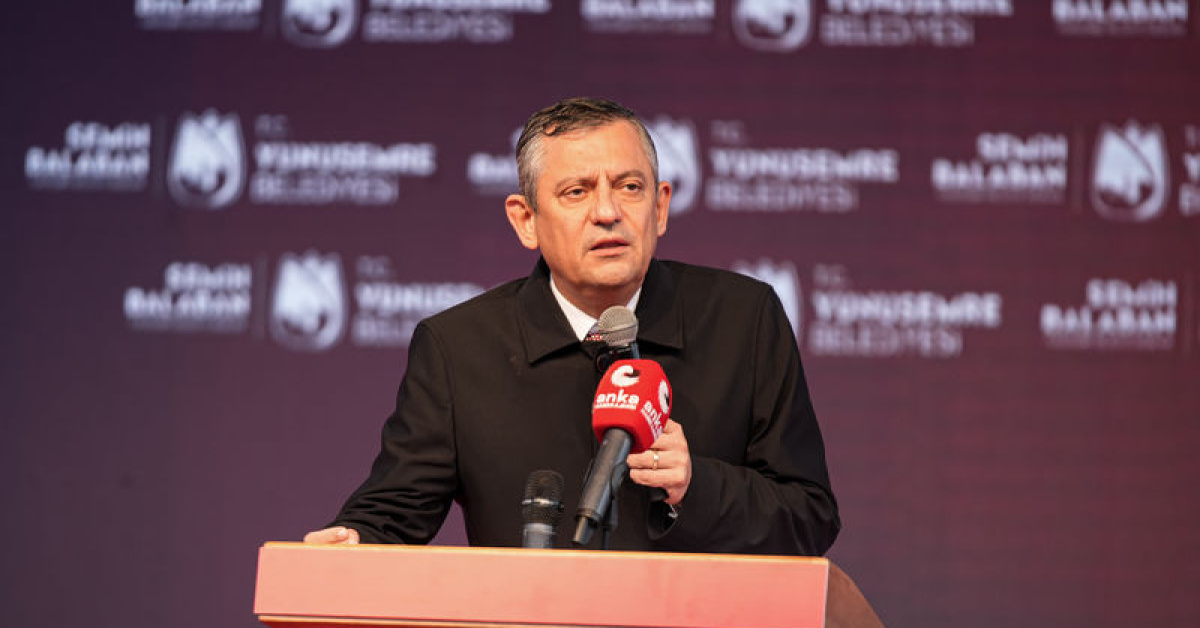 Özgür Özel Manisa'dakonuşarak hizmetler açtı