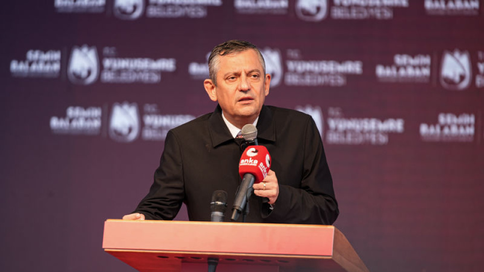 Özgür Özel, Manisa'da konuştu