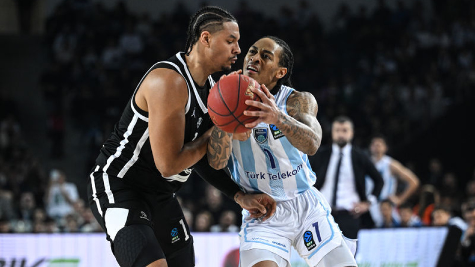 Türk Telekom finali son maça bıraktı