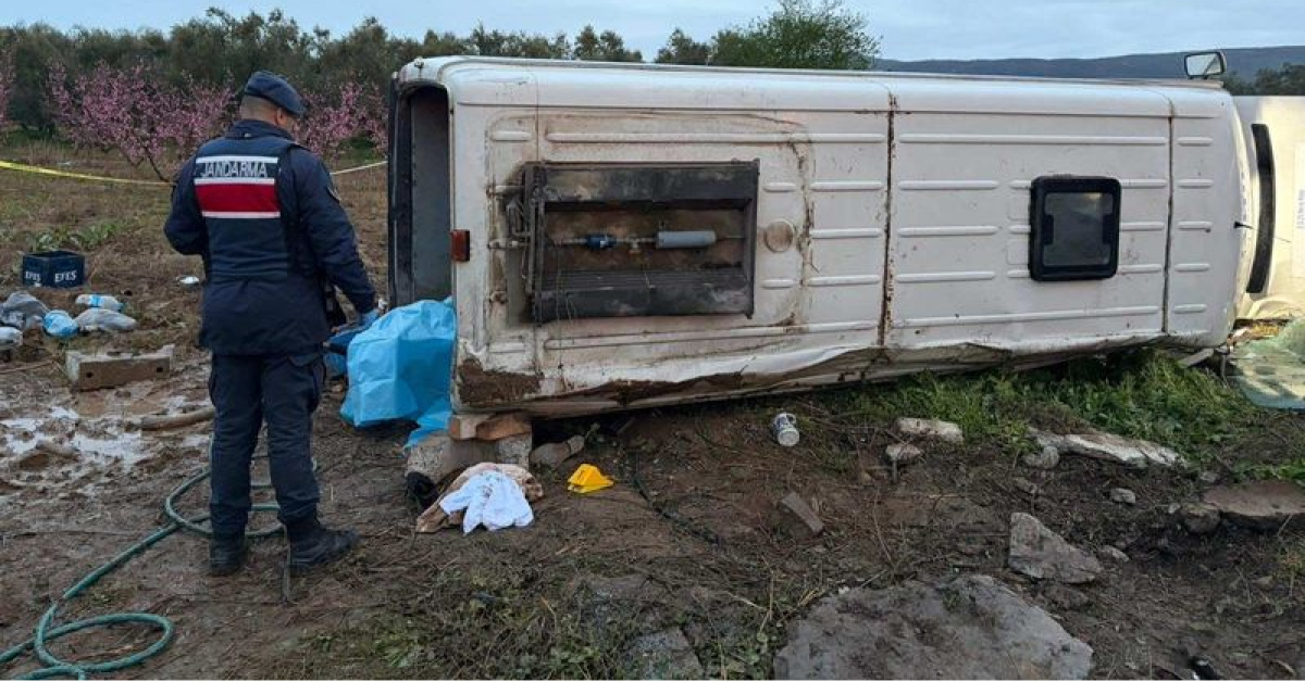 Bursa'da Minibüs Takla Atma Kazası - 1 Ölü, 12 Yaralı