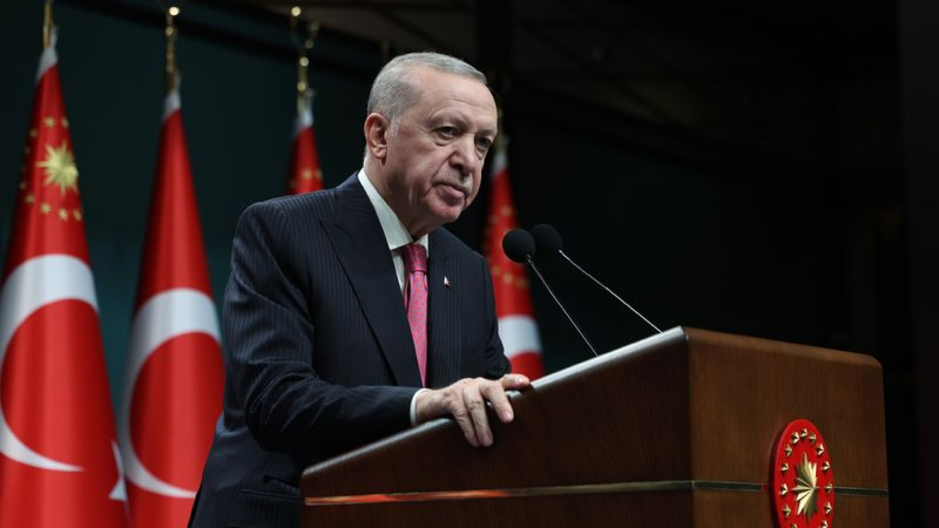 Cumhurbaşkanı Erdoğan, Alparslan Türkeş'i Rahmetle Andı