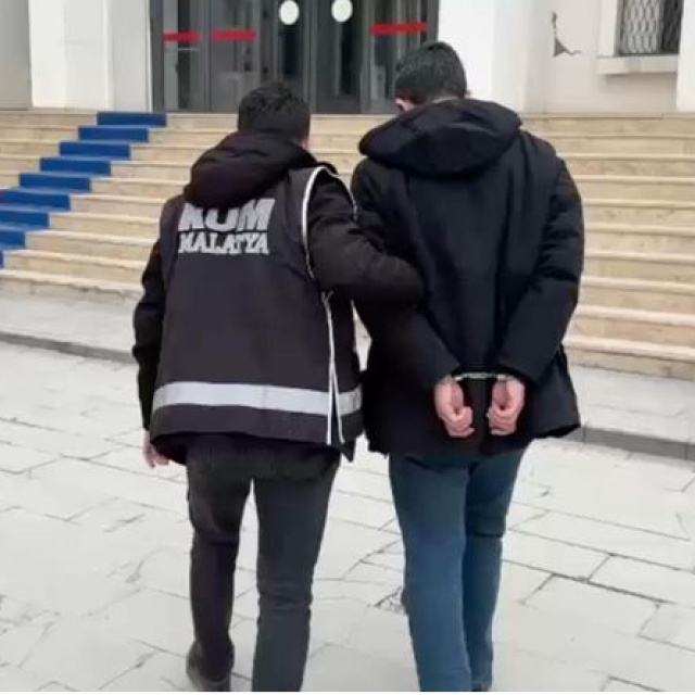 26 ilde FETÖ operasyonu: 69 tutuklama