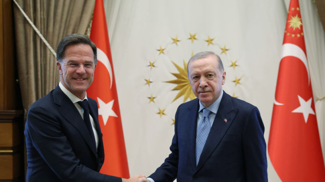 Rutte ile görüştü