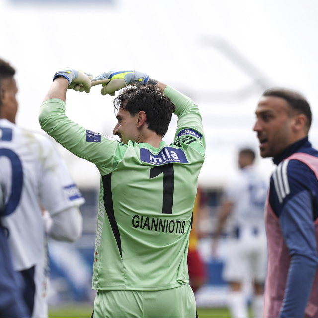 Gianniotis kaleden kaleye attı!