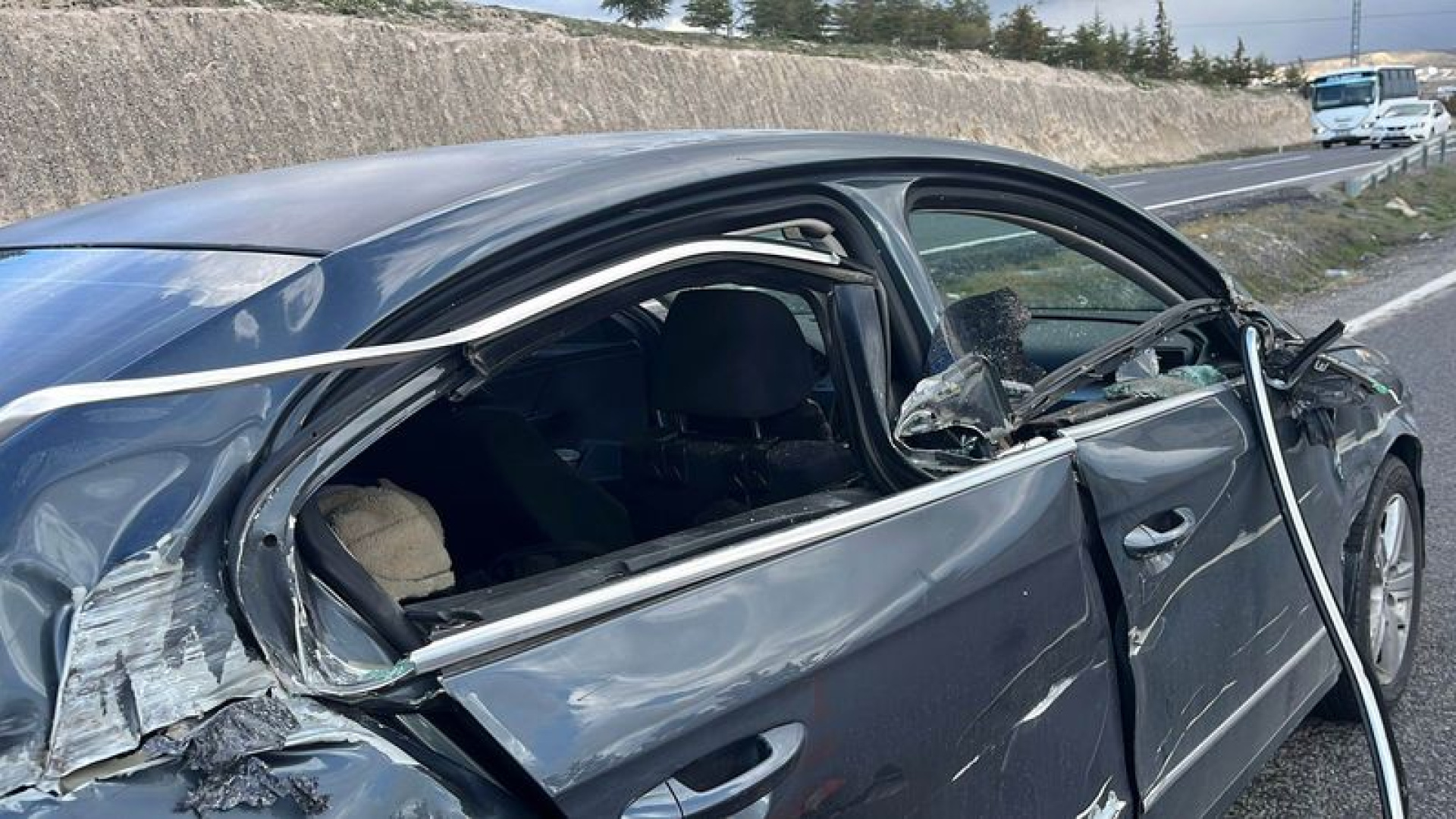 Nevşehir'de Tır ile Otomobil Çarpıştı: 2 Yaşındaki Bebek Hayatını Kaybetti