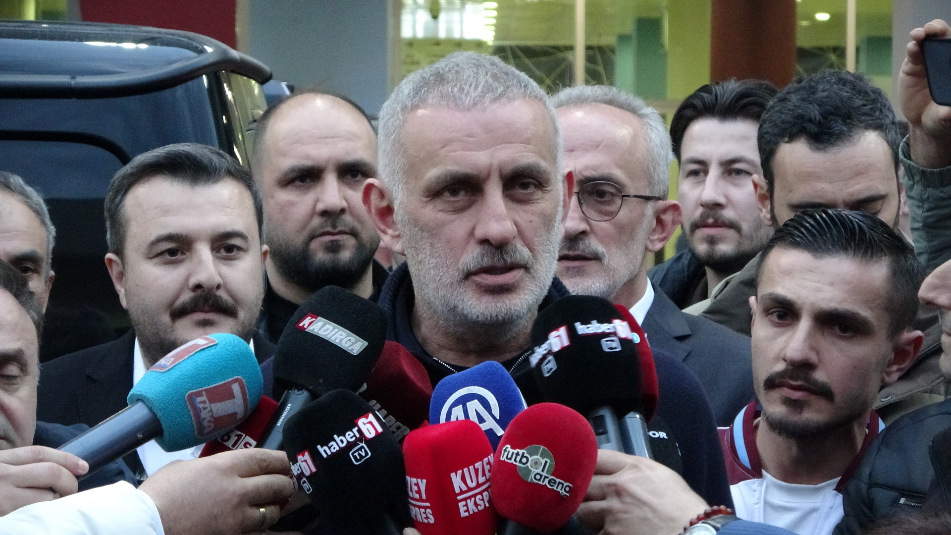 TFF Başkanı Hacıosmanoğlu: Montella ile Yola Devam Edeceğiz, Hakemler Görünmesin