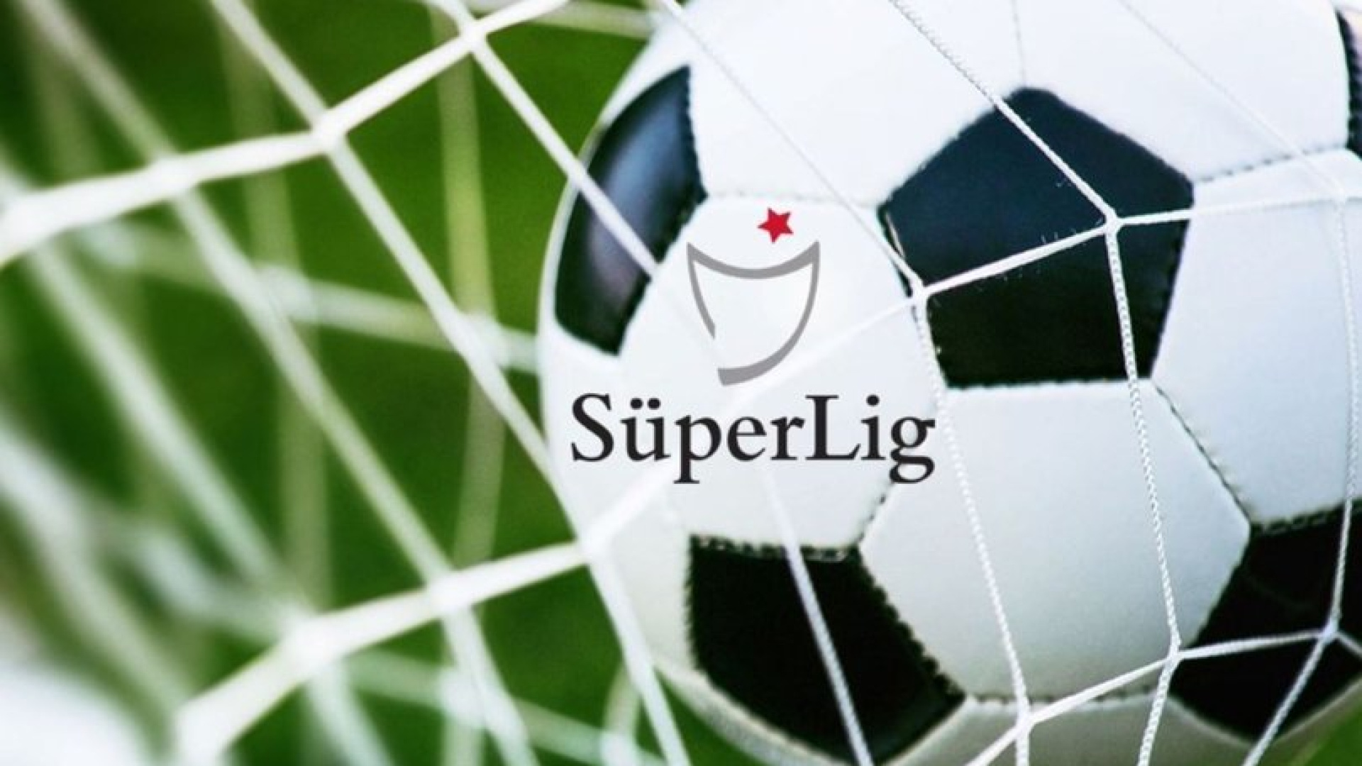 Süper Lig'de Zirve Yarışı Kızıştı: Trabzonspor Galatasaray'ı Devirdi