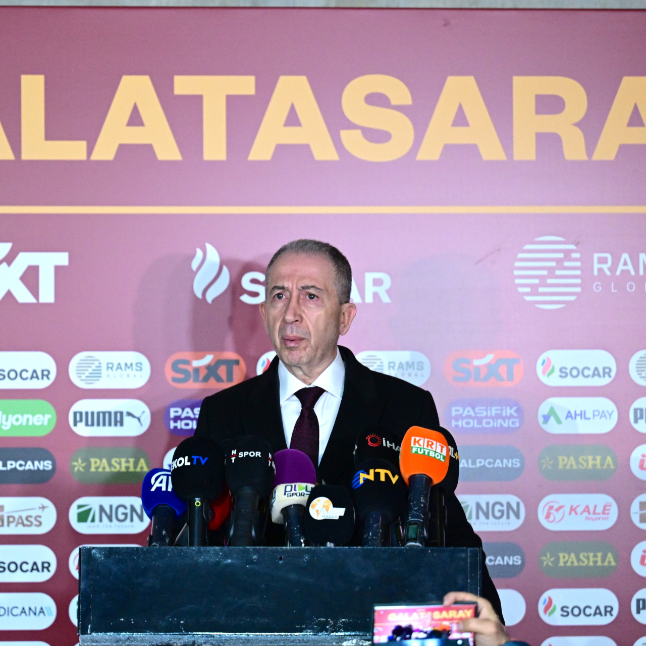 G.Saray'dan küfür tepkisi! "Yazıklar olsun"