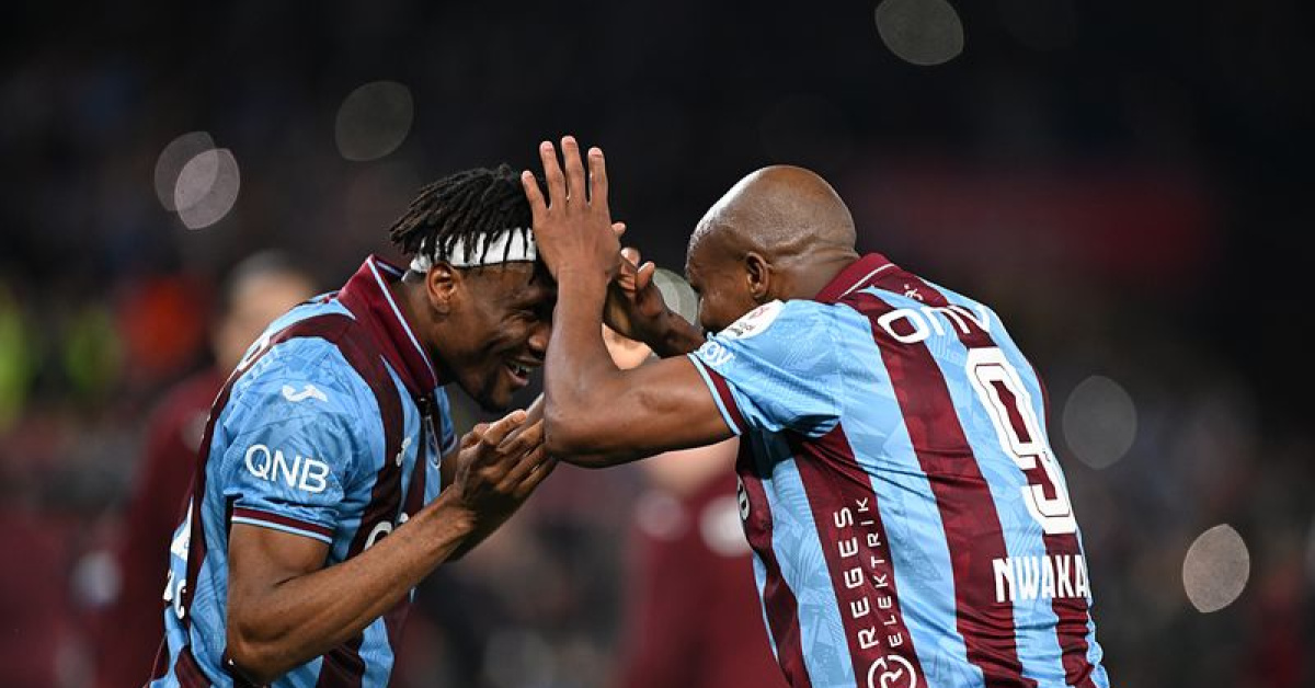 Trabzonspor Nwaiwu: Taraftarlarımızı mutlu ediyoruz