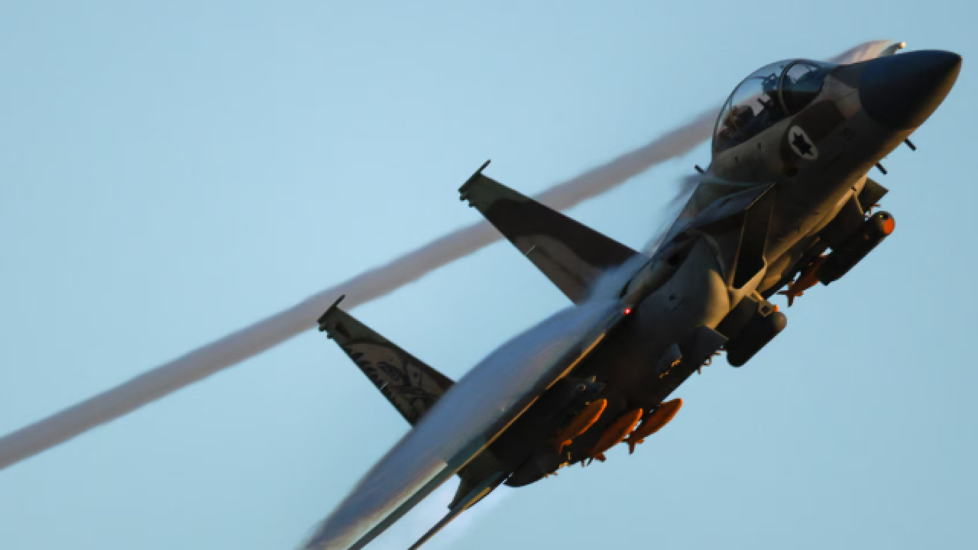 İran'da Düşürülen F-15 Mürettebatı İçin Kritik Kurtarma Operasyonu